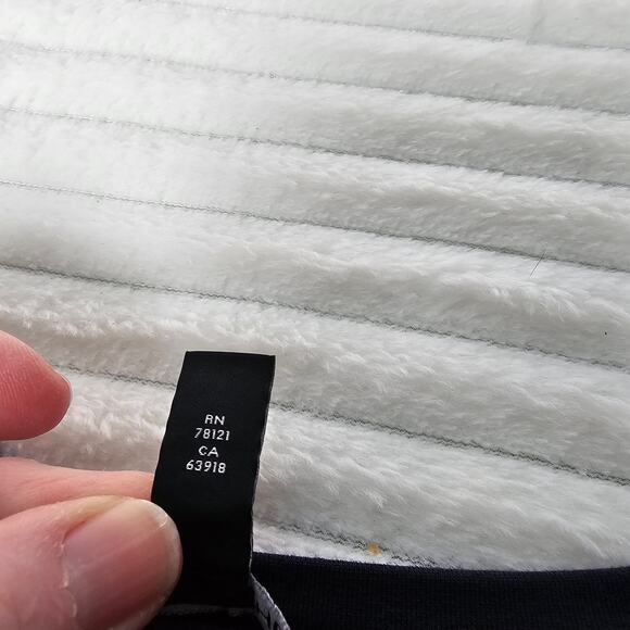 EILEEN FISHER Navy Blue Tencel Lyocell V-Neck Tunic Top Size M Relaxed Fit - Picture 5 of 7